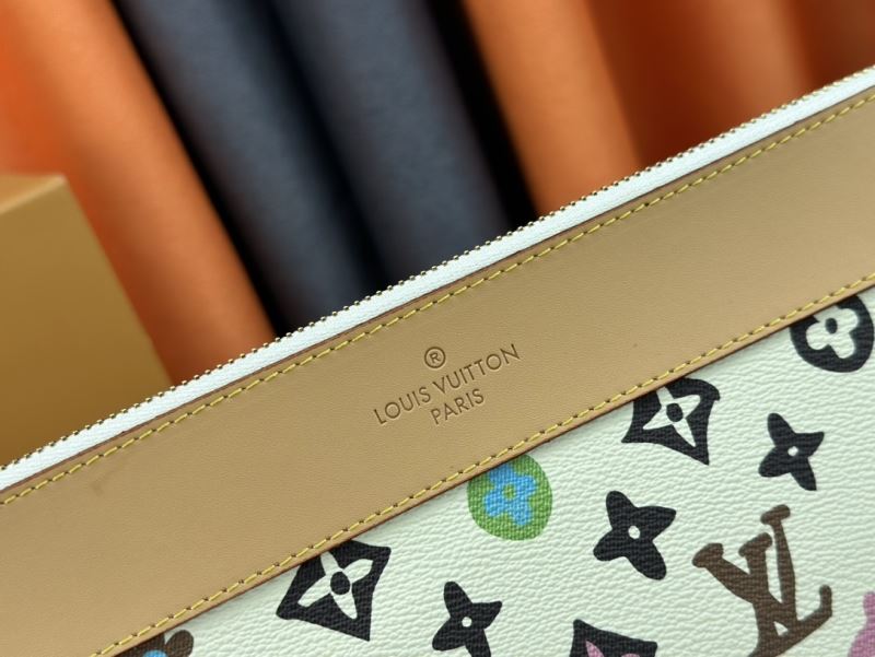 Louis Vuitton Clutch Bags